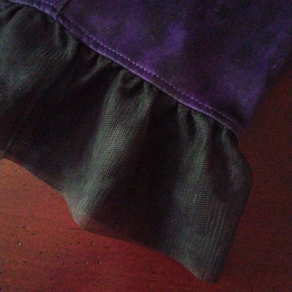 Disney Descendants 3 Vest - Picture 7 of 8